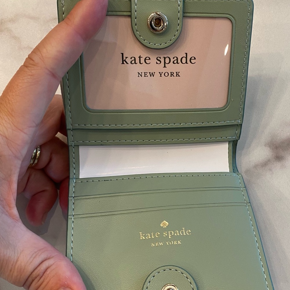 KATE SPADE Cove Street Light Pistachio Green Serenade Small Wallet - Picture 3 of 6
